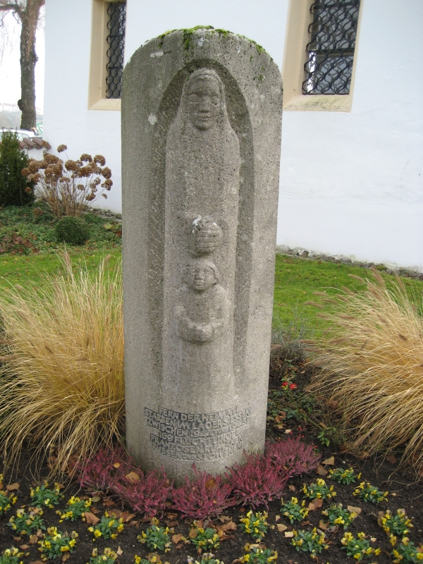 Gedenkstein Opfer des Lagers in Sieen